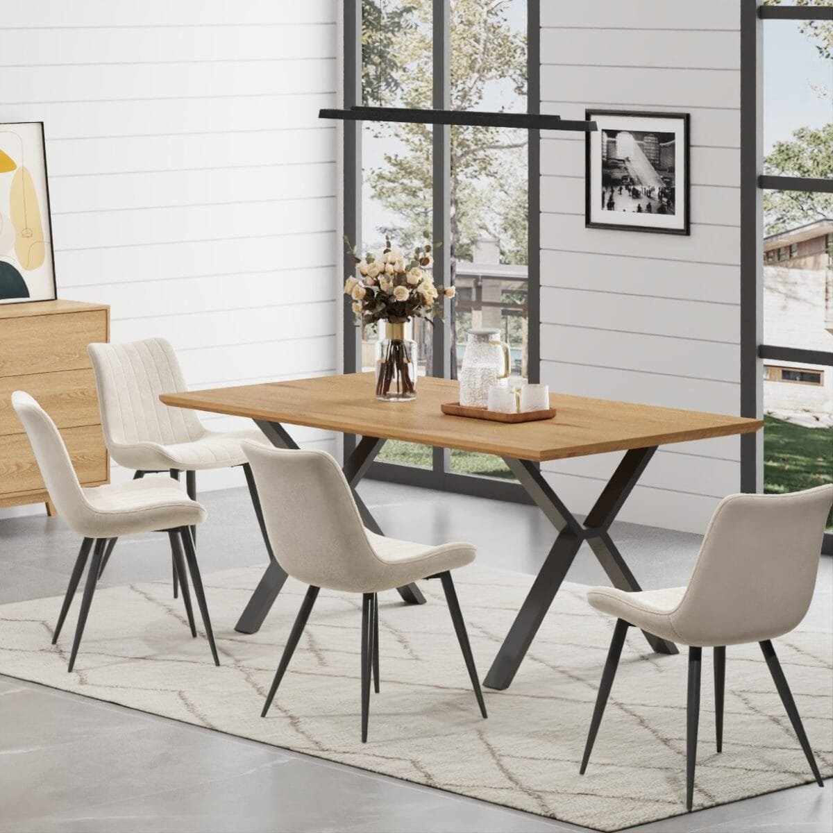 שולחן אוכל מלבני דגם 806 בגימור עץ אלון – עשוי MDF חזק בציפוי מלמין, רגלי מתכת יציבות ועיצוב מודרני חמים. מתאים ל־6–8 סועדים.
