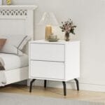 שידת לילה מעוצבת לצד המיטה בצבע לבן דגם 3072