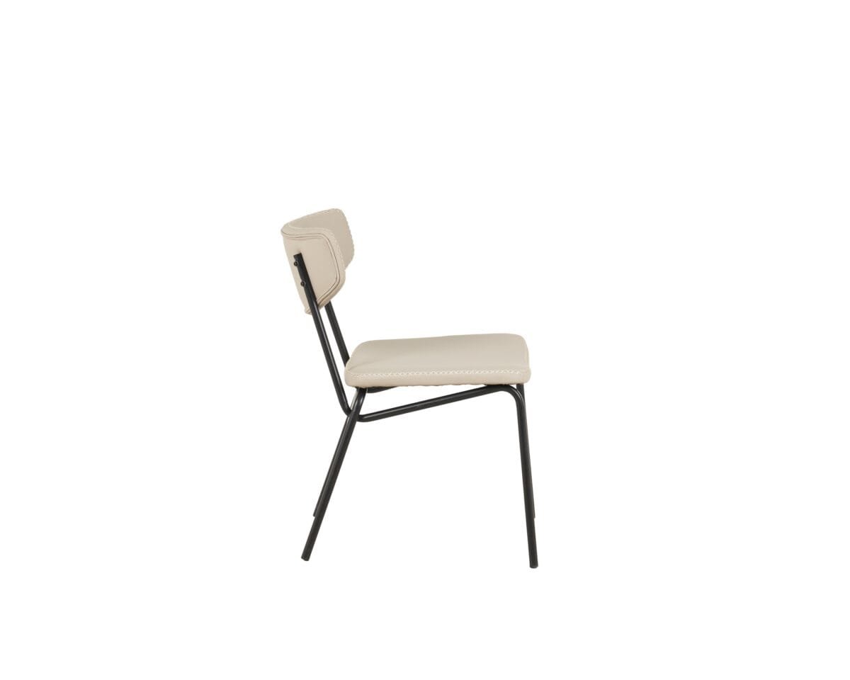 ⁦כיסא בריפוד דמוי עור לפינת אוכל דגם 6135 בצבע קרם⁩ – תמונה ⁦4⁩