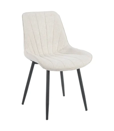 כיסא מרופד לפינת אוכל דגם 6544 בצבע בז', בד עם תפרי ריפוד אנכיים ורגליים שחורות ממתכת - מבט אלכסוני מלפנים
